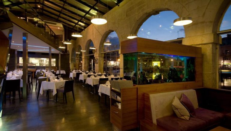 Restaurante Fumia, Malta en la piel