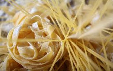 Spaghettis al colado de anchoas  de Cetara