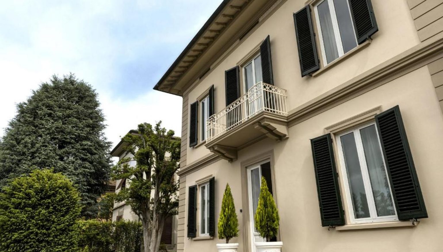 «Villa La Tuia» Mi Lugar En Lucca, La Toscana – Gastronews Online